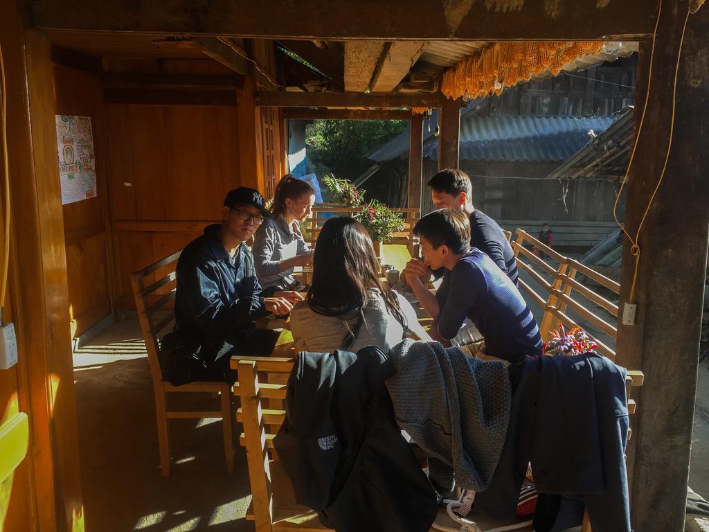 메쿠 앤 지지 사파 홈스테이 외부 사진